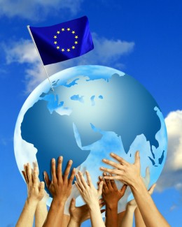 Stire din Actualitate : Summitul de la Vilnius:  Cine se teme de Uniunea Europeană?