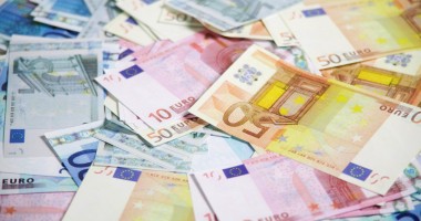 Stire din Economie : OFICIAL! România renunță la LEU. Când se va întâmpla