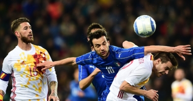 Stire din Sport : Derby-ul optimilor:  Spania - Italia, de la ora 19