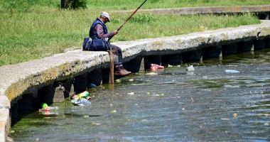 Europa vrea să scape de invazia deșeurilor din plastic.Dar municipiul Constanța? - 3