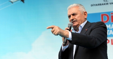 Stire din Actualitate : Turcia avertizează: Europa să-și vadă de treabă în privința referendumului