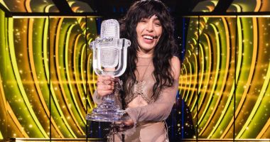 Stire din Cultură-Educație : Pentru a doua oară și în premieră pentru EUROVISION, reprezentanta Suediei declarată câștigătoare