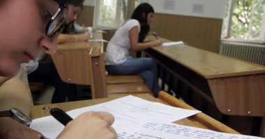 Stire din Cultură-Educație : DEZBATERE. Evaluarea Națională. SUBIECTE GRELE sau COPII DEPĂȘIȚI?