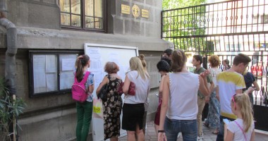 Acuzații grave după Evaluarea Națională: "Vrem demascarea profesorilor corectori!" - 3