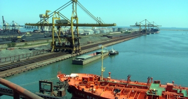 Stire din Economie : Eveniment major, la compania Comvex, din portul Constanța