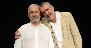 Stire din Cultură-Educație : Mari actori ai scenei românești, la Casa de Cultură