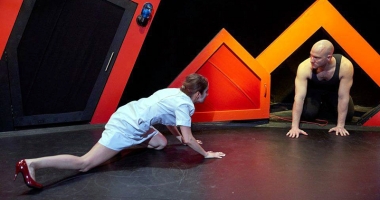 Piesa lui Matei Vișniec se joacă la Teatrul de Stat Constanța. Istoria comunismului, povestită pentru "bolnavii mintal" - 3