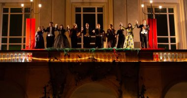 Stire din Cultură-Educație : Unde mergem în weekend. Început de toamnă cu spectacole pentru toate vârstele