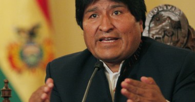 Stire din Actualitate : Bolivia / Evo Morales câștigă la pas al treilea mandat de președinte