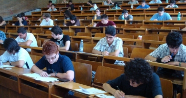 O nouă sesiune de admitere pentru liceenii basarabeni