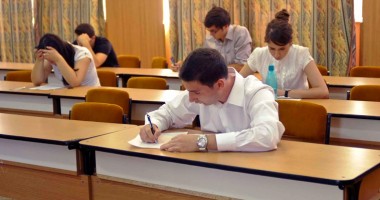 Stire din Cultură-Educație : Măsurile privind admiterea la liceu și Bacalaureat vor fi anunțate la început de an