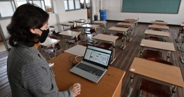 Stire din Cultură-Educație : Bacalaureat 2020, sesiunea de toamnă / BAC-ul începe astăzi cu proba scrisă la limba română