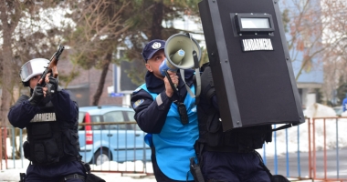 Procuror constănțean, luat ostatic pe acoperișul Parchetului! Trupele antitero au intervenit cu succes - 3