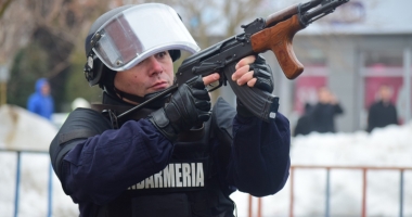 Procuror constănțean, luat ostatic pe acoperișul Parchetului! Trupele antitero au intervenit cu succes - 10