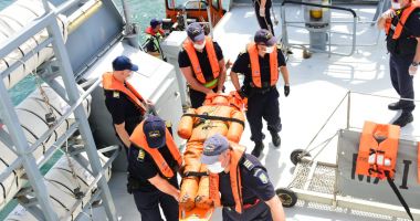 Stire din Eveniment : Exercițiu cu mijloace de mobilitate navală și aeriană, la Constanța
