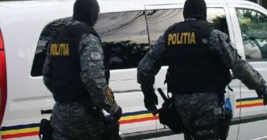Stire din Eveniment : Poliţiştii s-au autosesizat după ce o comisie de expertiză psihiatrică a atestat date fictive