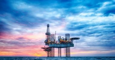 Stire din Economie : Cererea Greenpeace de suspendare a exploatării gazelor din Marea Neagră, respinsă de instanță