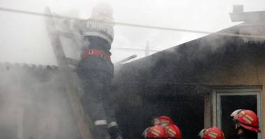 Stire din Eveniment : EXPLOZIE într-o locuință din localitatea Dorobanțu. O femeie a murit în urma deflagrației