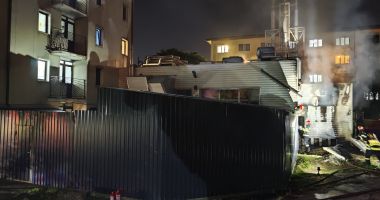 Stire din Eveniment : Explozie într-un campus universitar. O echipă de electricieni efectua lucrări de întreținere