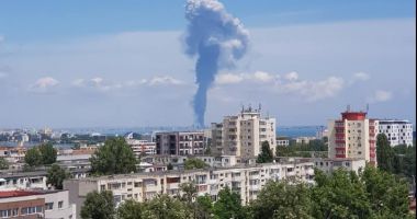 Stire din Eveniment : Încă un rănit din explozia de la Rafinăria Petromidia, EXTERNAT DIN SPITAL