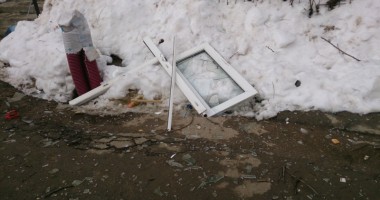 IMAGINI DEVASTATOARE / Explozie în Constanța. Șase apartamente, făcute praf din cauza unei butelii - 7
