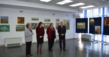 Stire din Cultură-Educație : Expoziție de artă plastică, la Muzeul Marinei