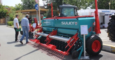 ExpoAgroUtil 2013 - "Bijuterii" pe patru roți pentru fermierii constănțeni - 6