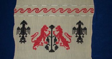 Stire din Cultură-Educație : Exponatul săptămânii - "Ştergar ales cu lei"