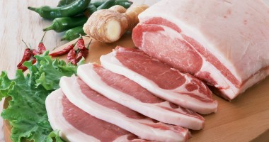 Stire din Economie : Veste bună! România ar putea începe, încă din acest an, exporturile de carne în China