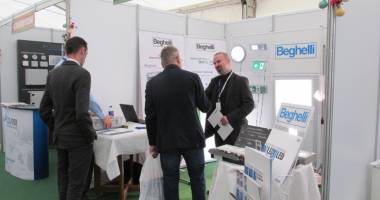 Stire din Economie : Cum să ai o casă inteligentă. Expoziția care aduce tehnologia viitorului la Constanța