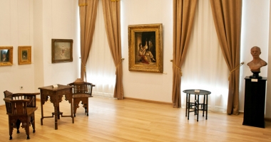 Stire din Cultură-Educație : Bienala de Artă "Aegyssus" va prezenta publicului 69 de lucrări