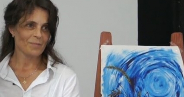 Stire din Cultură-Educație : "Marea în culorile sale românești", pictată de  Rodica Nazarenco
