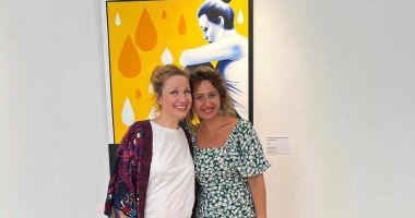 Stire din Cultură-Educație : Expoziţia Irinei Dragomir, inspirată din trăirile şi viaţa sa reală