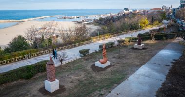Expoziție permanentă de ceramică monumentală pe faleza "Esplanada" din Constanța - 4