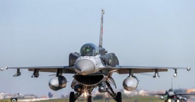 Stire din Actualitate : Piloţii ucraineni vor începe antrenamentele în România „în câteva săptămâni”, anunţă Olanda