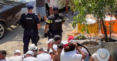 Stire din Eveniment : Comercianții din Eforie Nord, controlați de autorități. Zeci de sancțiuni au fost aplicate