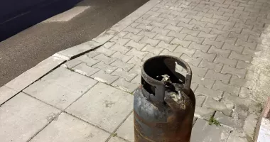 Incendiu la o locuință din Isaccea. Pompierii au salvat casa și au limitat pagubele - 2