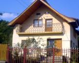 Stire din Cetățenești : "Chiar trebuie să dărâm casa pentru un nenorocit de cadastru?"