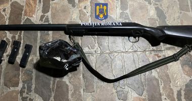 Stire din Eveniment : Percheziții la Constanța, într-un dosar de tâlhărie