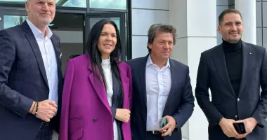 Stire din Politică-Administrație : Sorin Grindeanu ia pulsul organizației PSD Constanța. "Era normal să venim după demisia lui Felix"