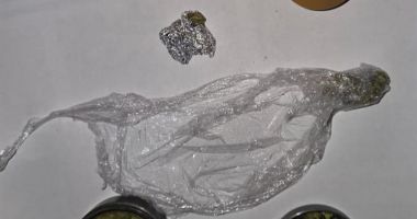 Stire din Eveniment : Controale într-o sală de jocuri de noroc din Constanța. Mai multe droguri au fost găsite asupra unui bărbat