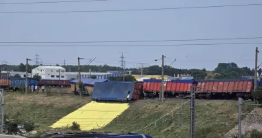 Accident feroviar în municipiul Constanța. Cinci vagoane sunt implicate