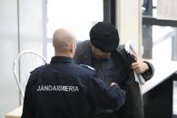 Stire din Eveniment : Complicele lui Șlepac, săltat din sala de judecată și depus în arestul IPJ-ului
