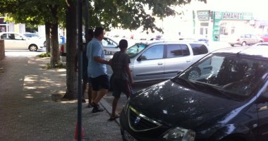 FOTO. Puști prinși în timp ce jefuiau o casă, în Constanța - 3