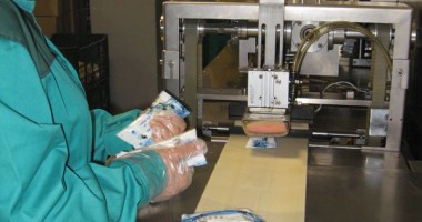 Doi tineri întreprinzători din Constanța fabrică șervețele umede pentru Europa și Africa - 3
