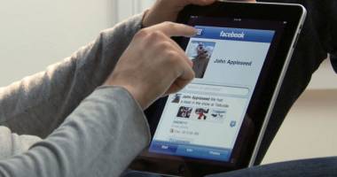 Stire din Tehnologie : Facebook vrea să detecteze cuvintele la modă