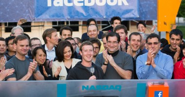 Facebook a lansat opțiunea Hashtag