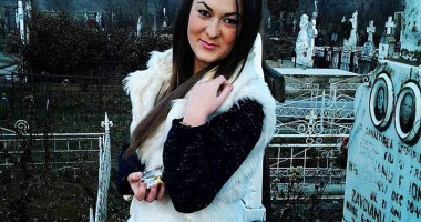 Stire din Cultură-Educație : Elevii constănțeni și obsesia FACEBOOK - între pițiponceală și socializare