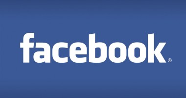 Stire din Diverse : Utilizatorii Facebook din Marea Britanie, taxați pentru mesaje trimise unor celebrități