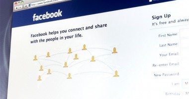 Stire din Diverse : Facebook a GAFAT! Datele personale ale unor utilizatori, pe mâna unor necunoscuți